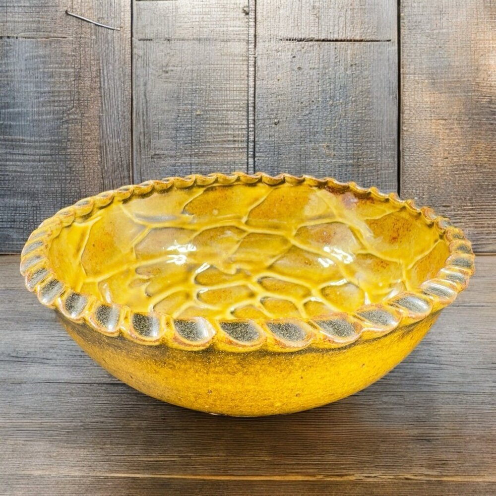Hand Made Studio Art Pottery Stoneware Primitive Style Dish Bowl‎ Artist Signed